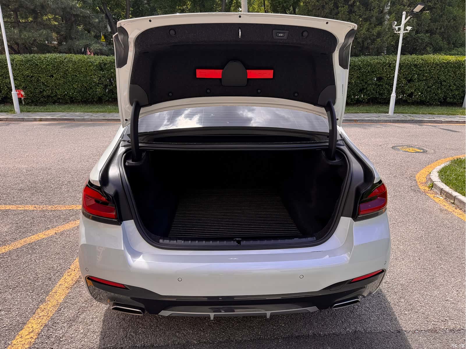 BMW 5 Series, 2022 6
