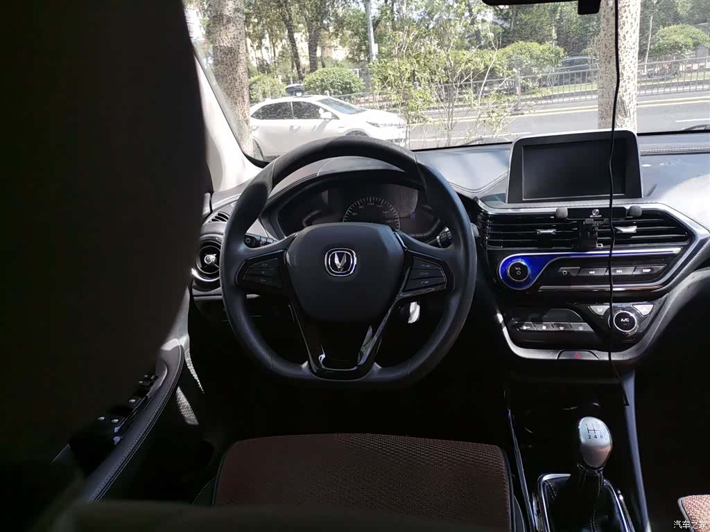 Changan V, 2019 6