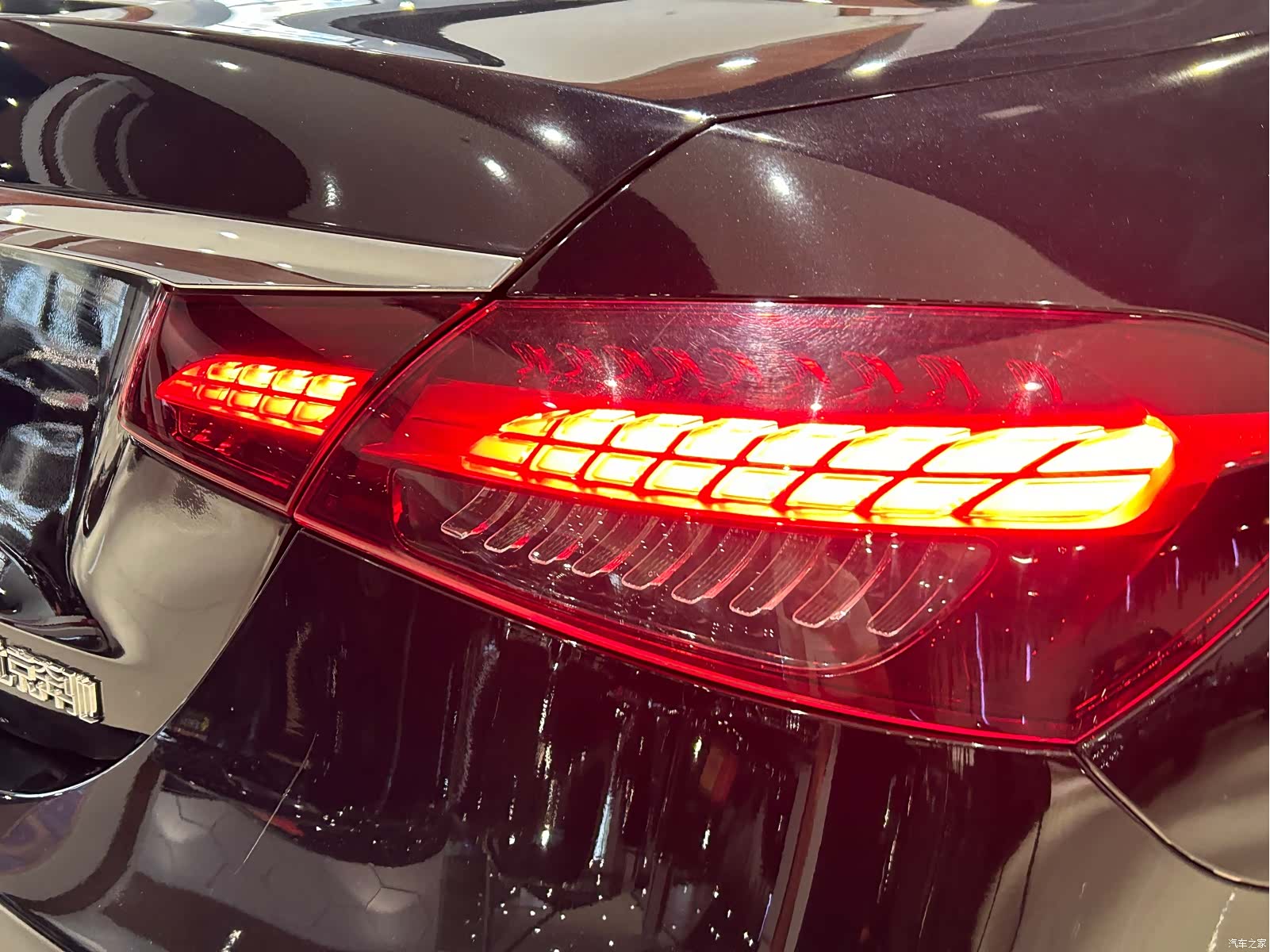 Mercedes-Benz E-Class, 2023 30