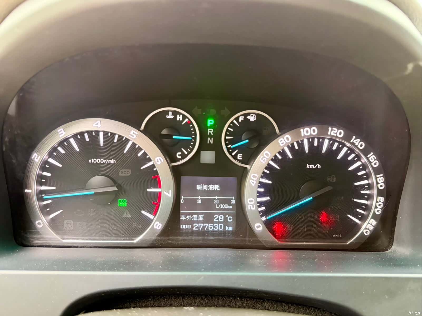 Toyota Alphard, 2012 13