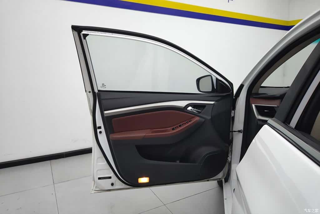 BYD G5, 2016 7