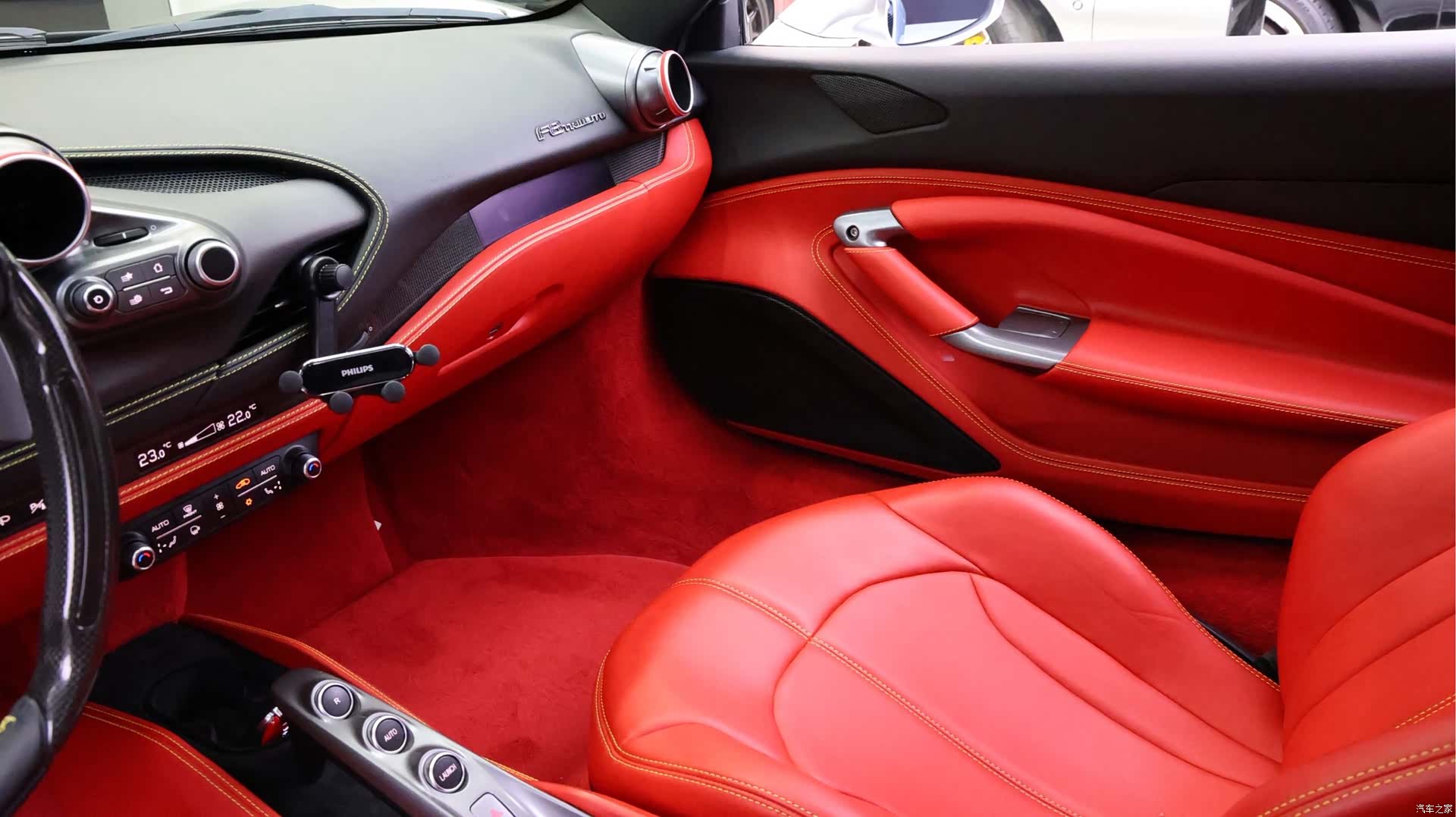 Ferrari F8, 2021 10