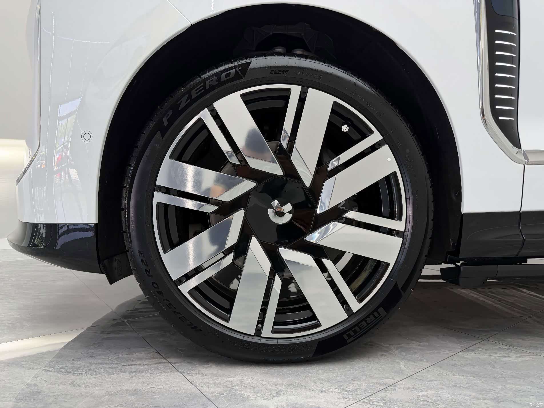 NIO ES9, 2026 все фото