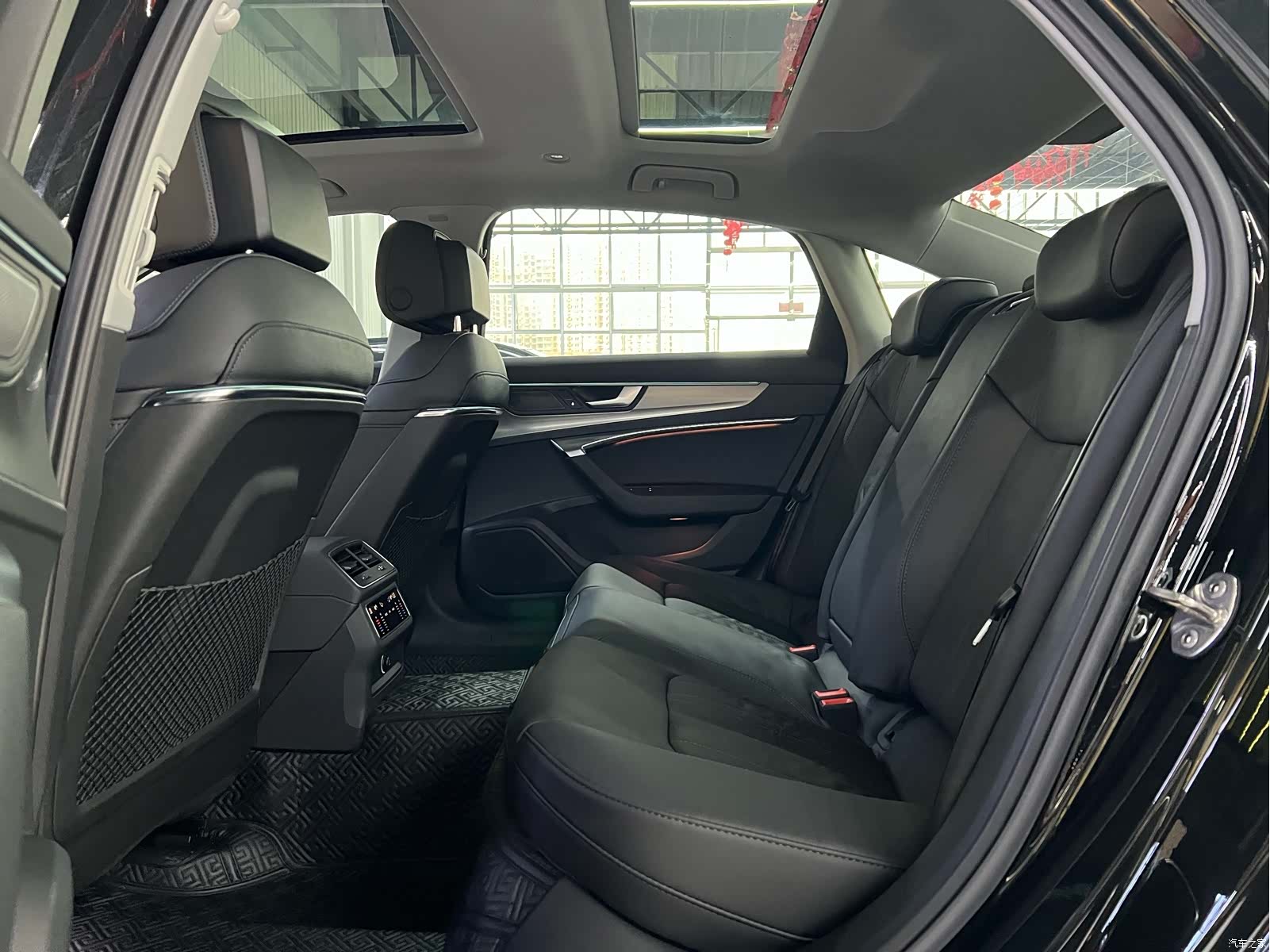 Audi A6L, 2021 4