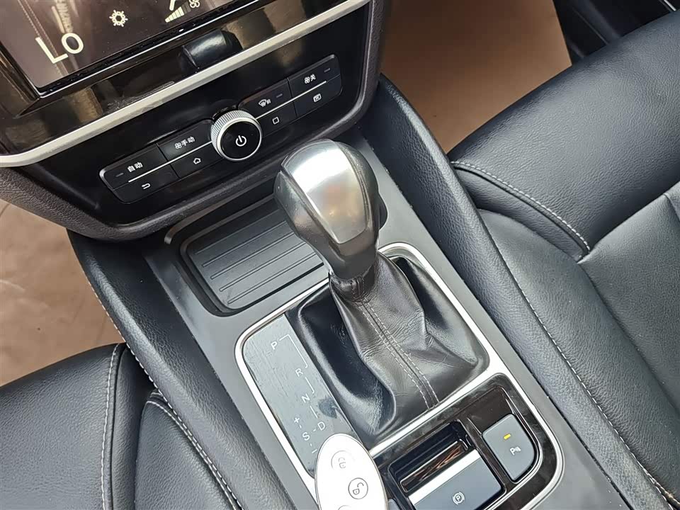 BYD Song MAX BYD Song MAX