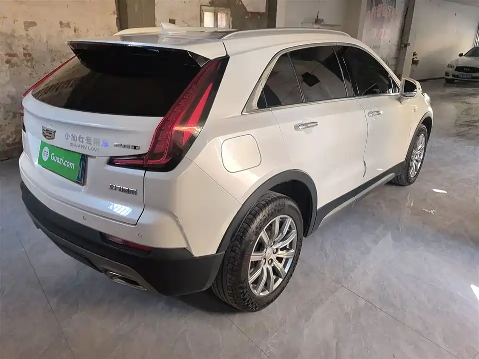 Cadillac XT4