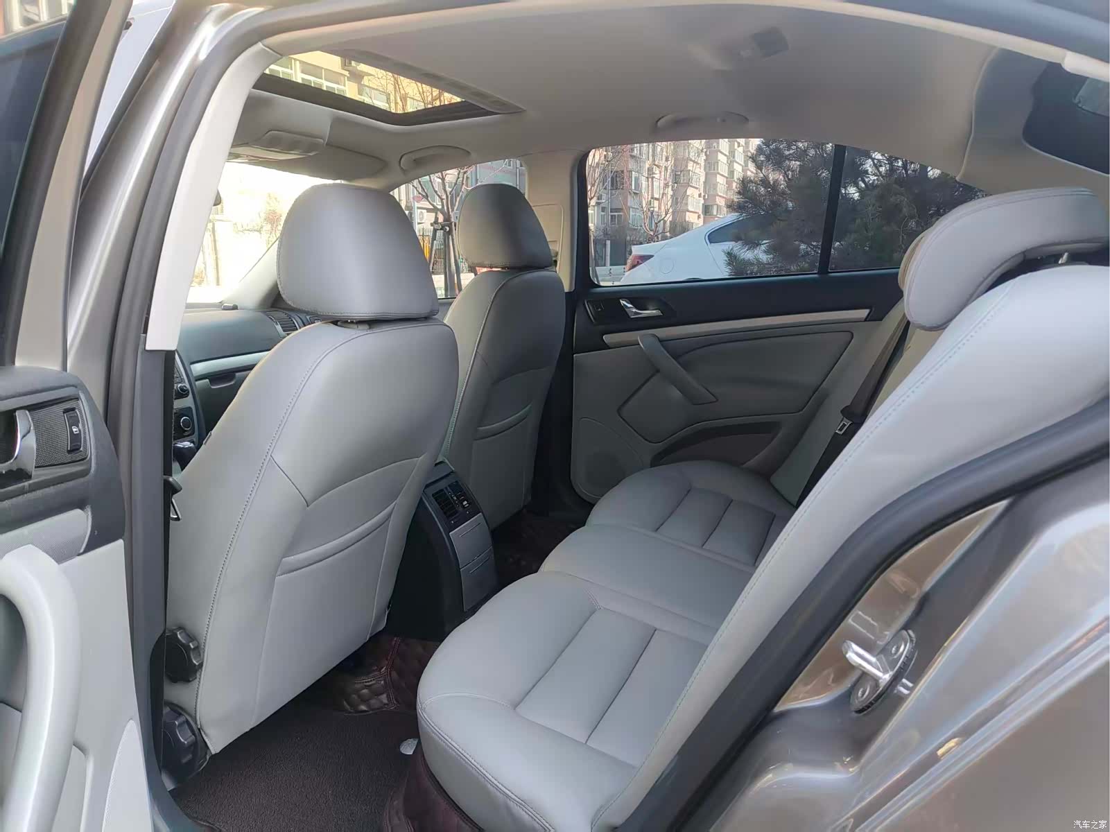 Skoda Octavia, 2014 9