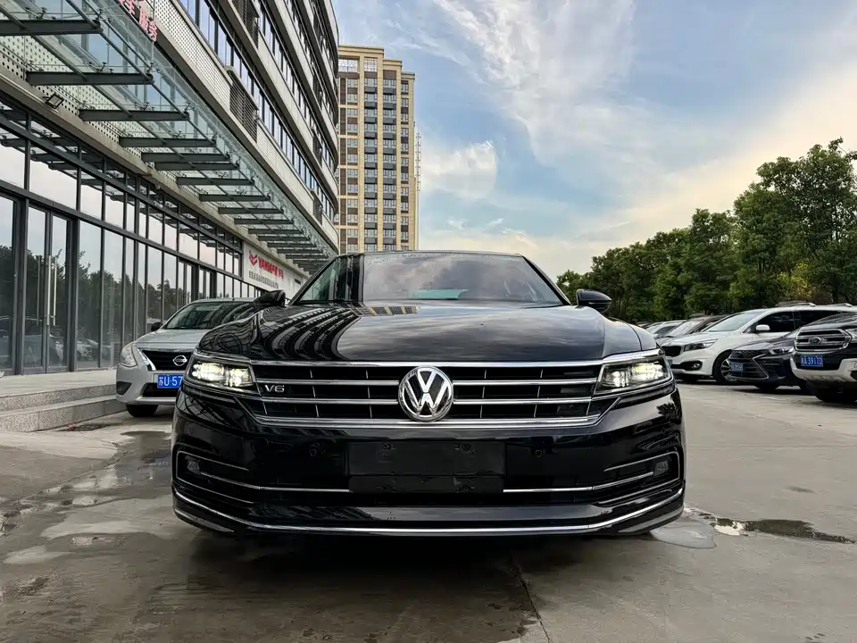 Volkswagen Huiang