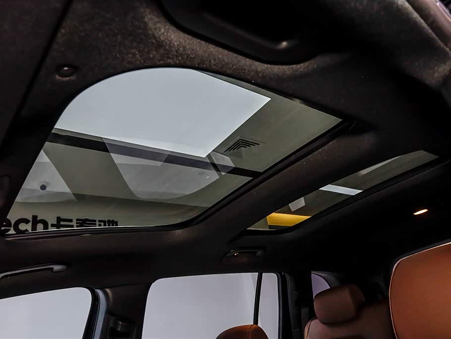 Mercedes-Benz GLB Mercedes-Benz GLB