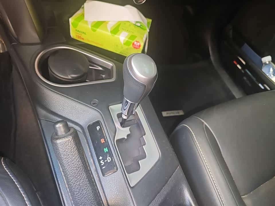 Toyota RAV4 Rongfang