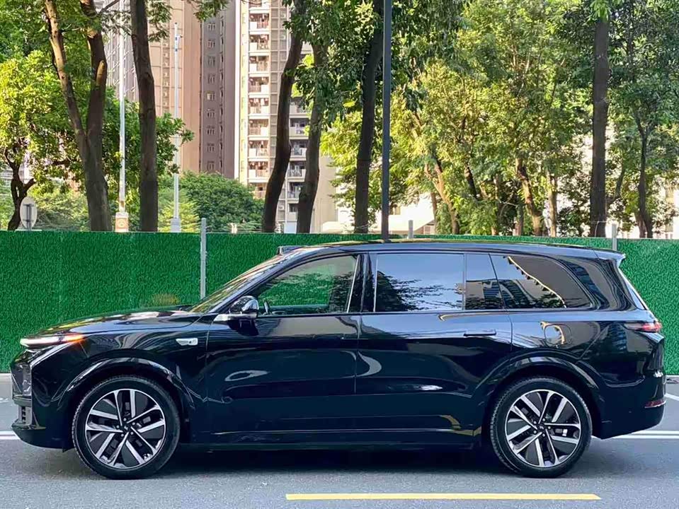 Li Auto Ideal L9