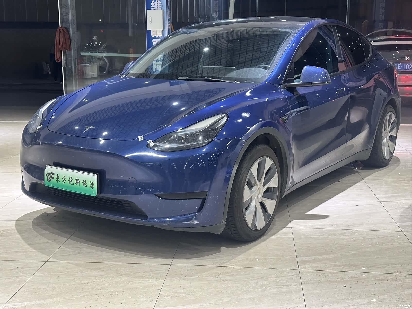 Tesla Model Y, 2023 1
