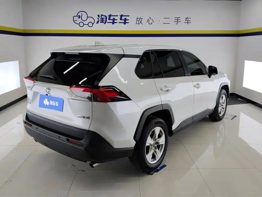 Toyota RAV4 Rongfang