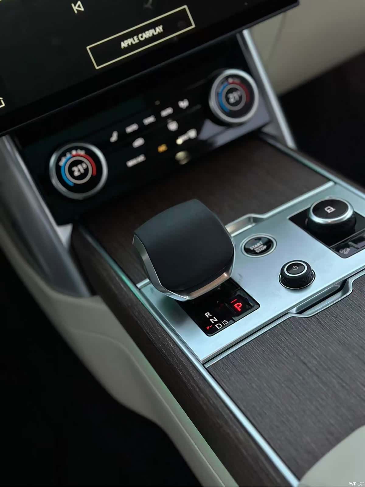 Land Rover Range Rover, 2023 17
