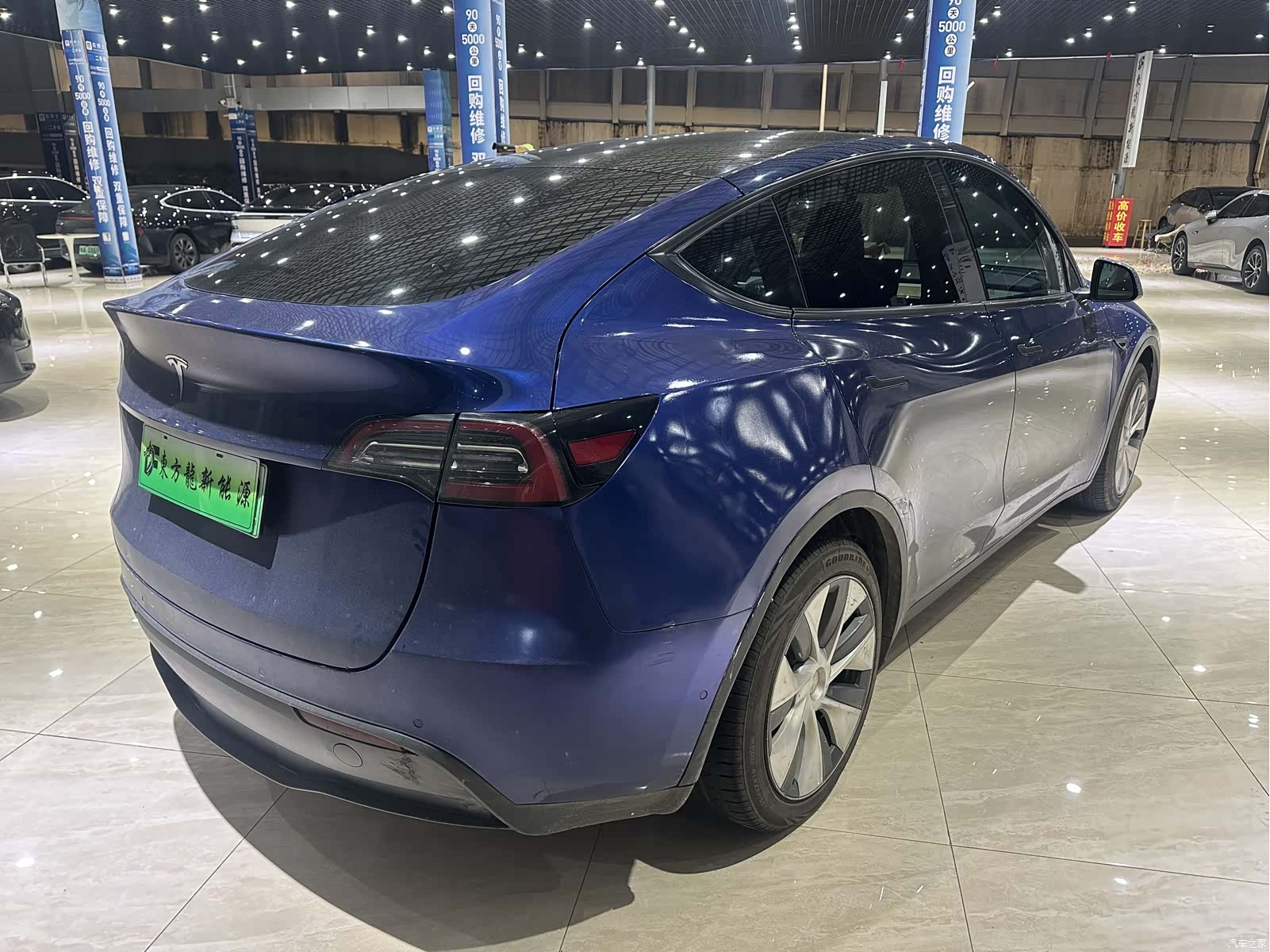 Tesla Model Y, 2023 6
