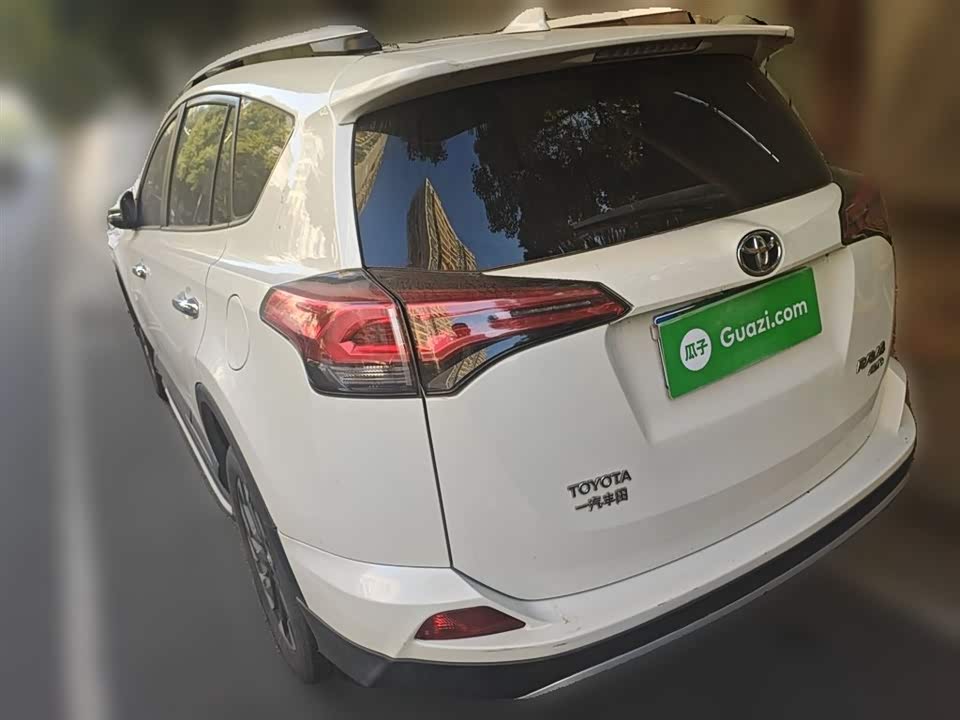 Toyota RAV4 Rongfang