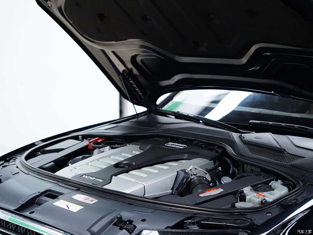 Audi A8L, 2013 53