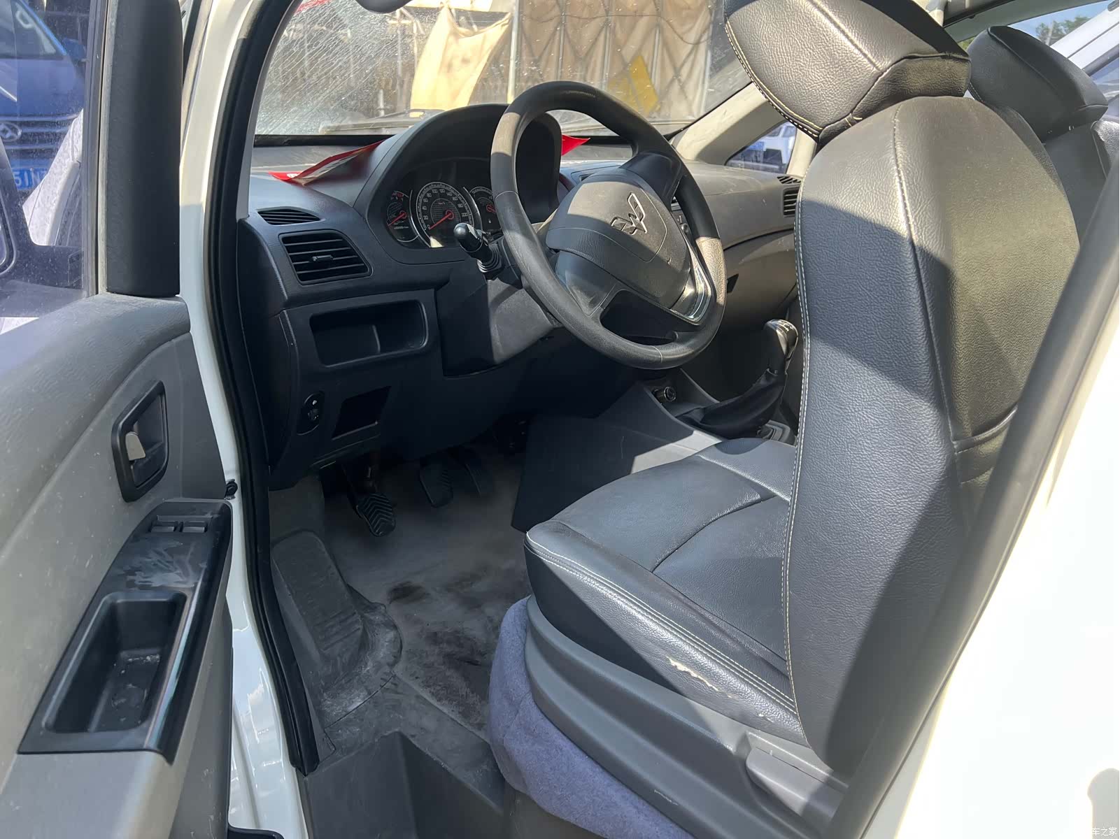 Wuling L3C, 2016 все фото