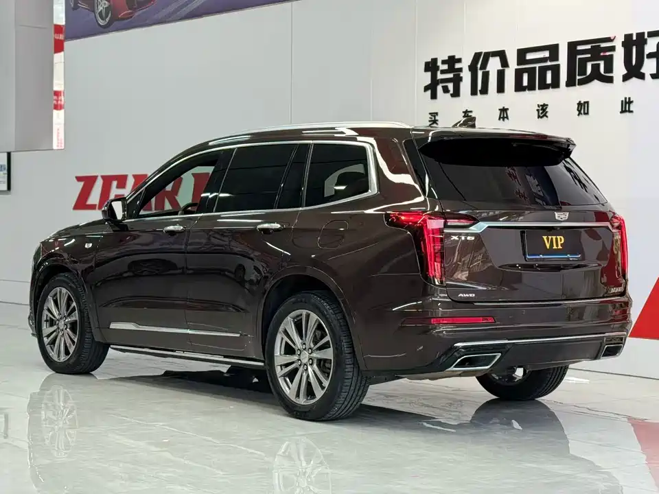 Cadillac XT6