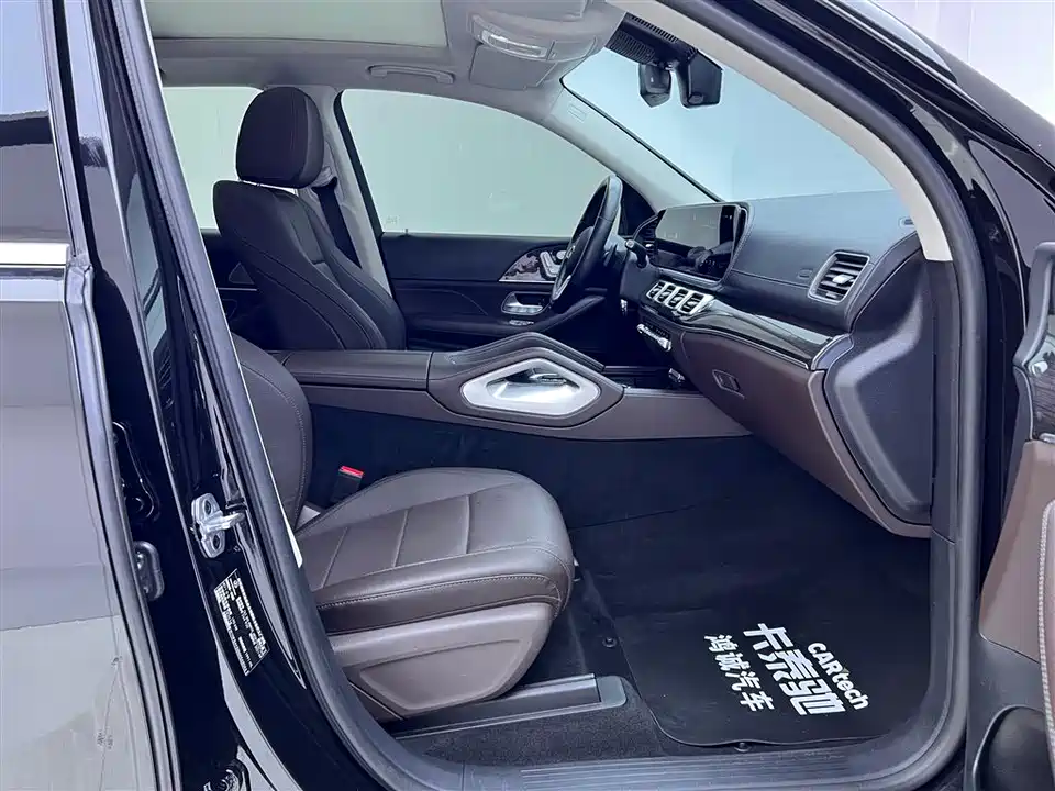 Mercedes-Benz GLE Mercedes-Benz GLE