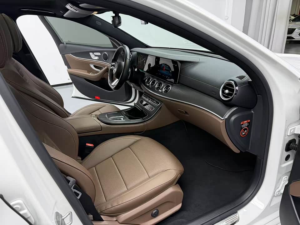 Mercedes-Benz E-class Mercedes-Benz E-class