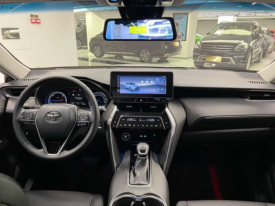 Toyota Harrier 2024, фото 20