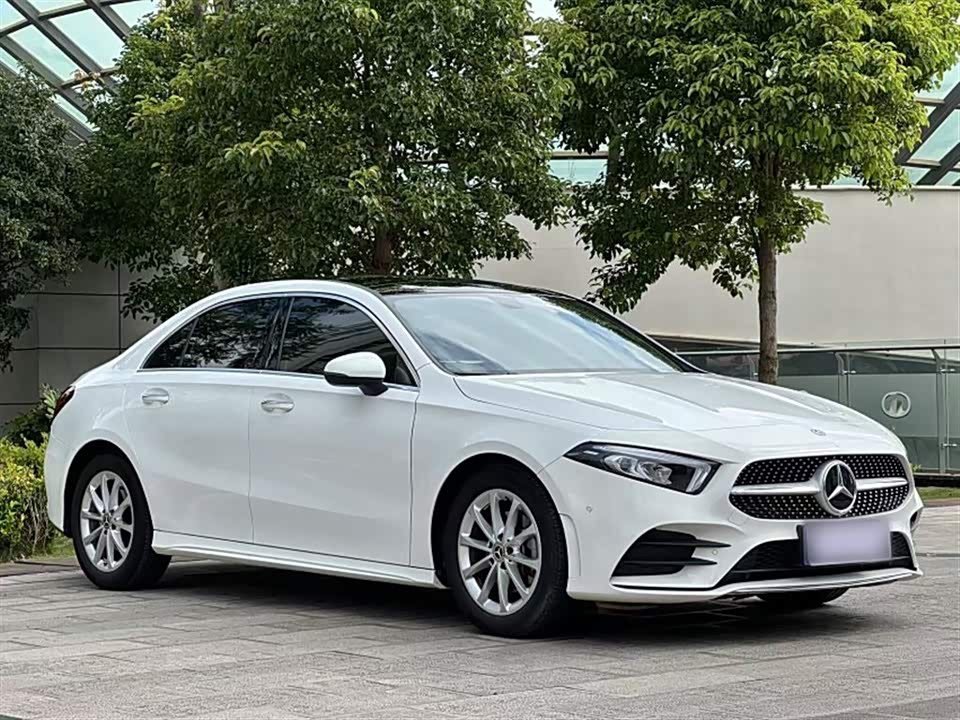 Mercedes-Benz Class A Mercedes-Benz Class A