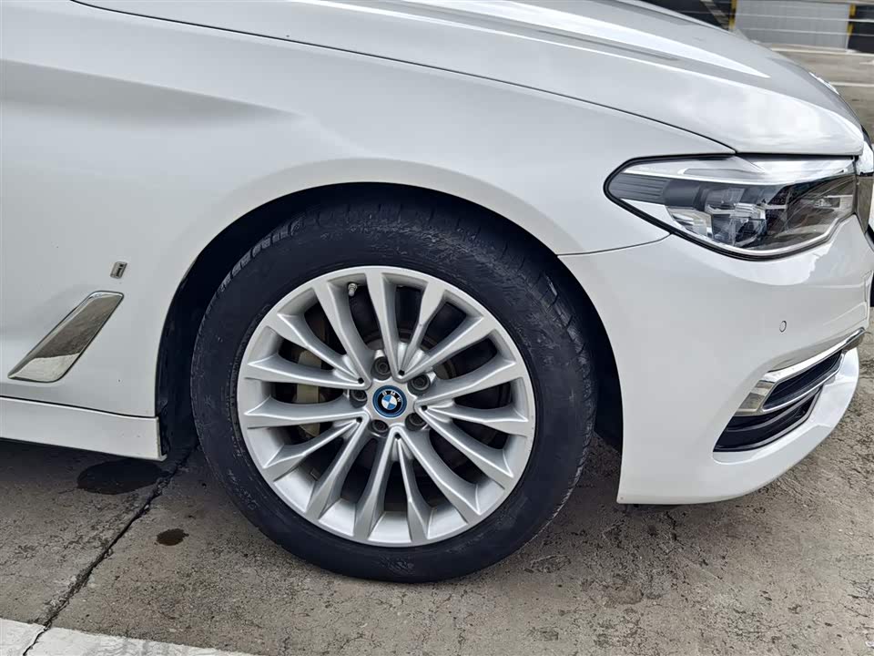 BMW 5 series BMW 5 series