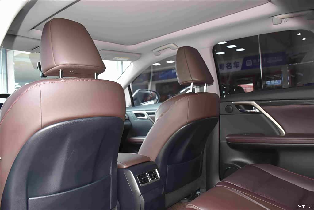 Lexus RX, 2022 8