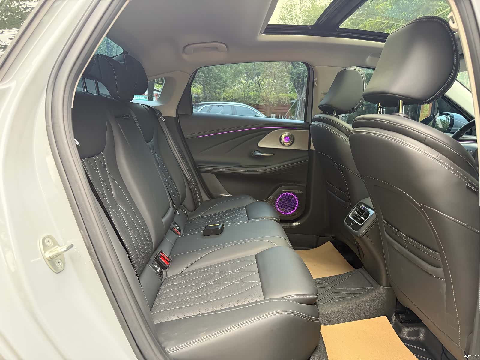 Chery Arrizo 8, 2025 19