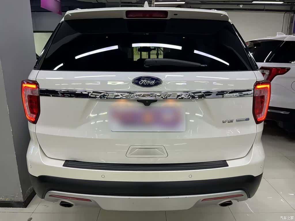 Ford Explorer, 2016 6