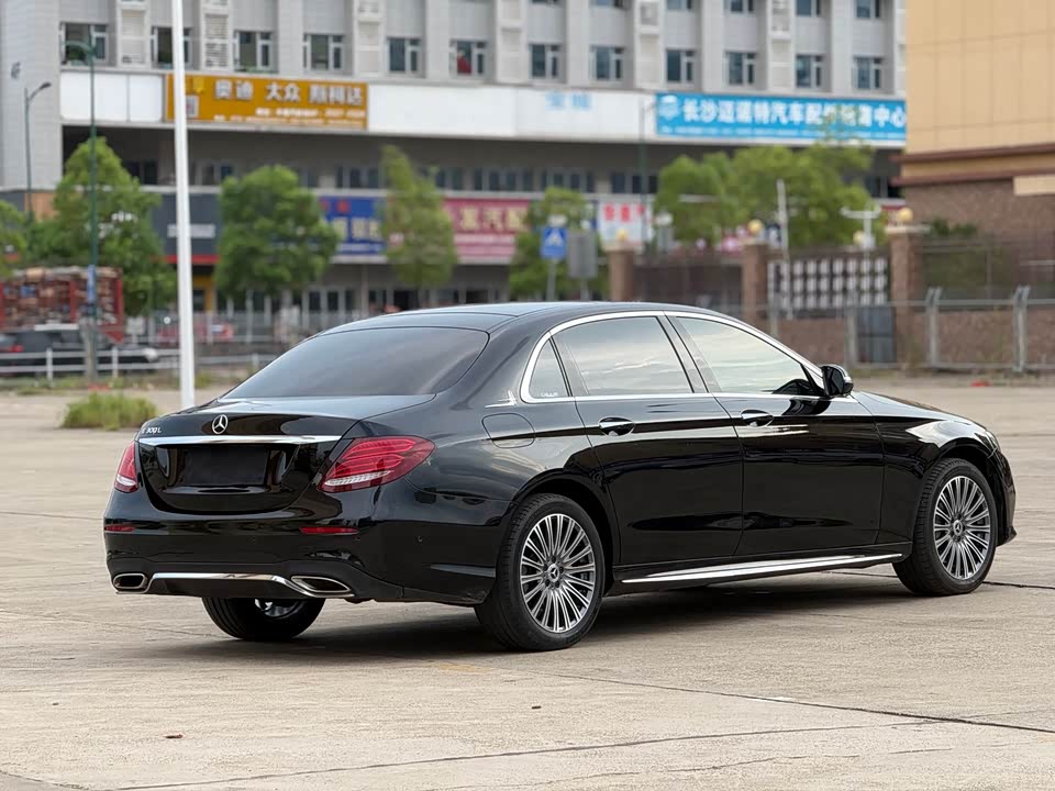 Mercedes-Benz E-class Mercedes-Benz E-class