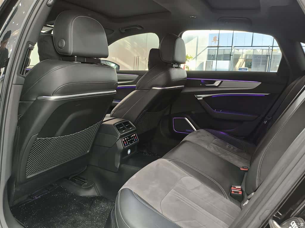 Audi A6L, 2019 14