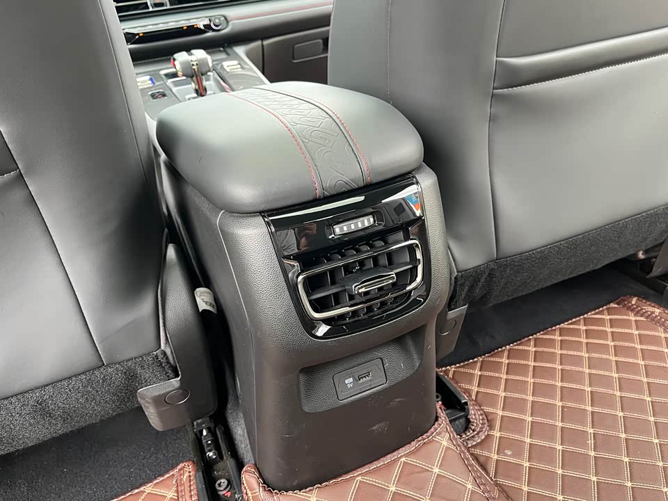 Trumpchi Shadow Leopard