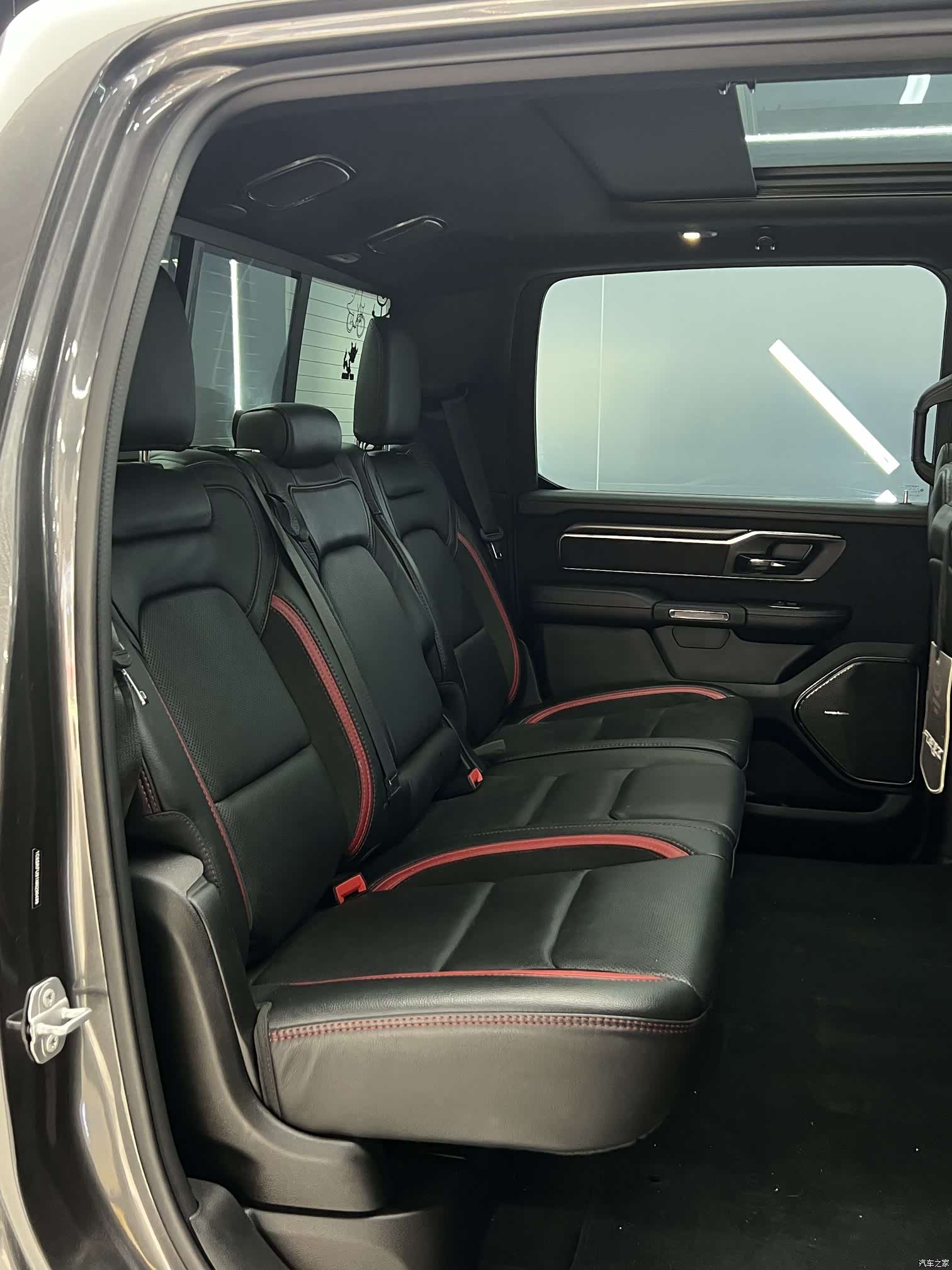 RAM Trucks, 2023 13