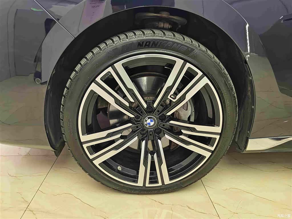 BMW 7 Series, 2023 8