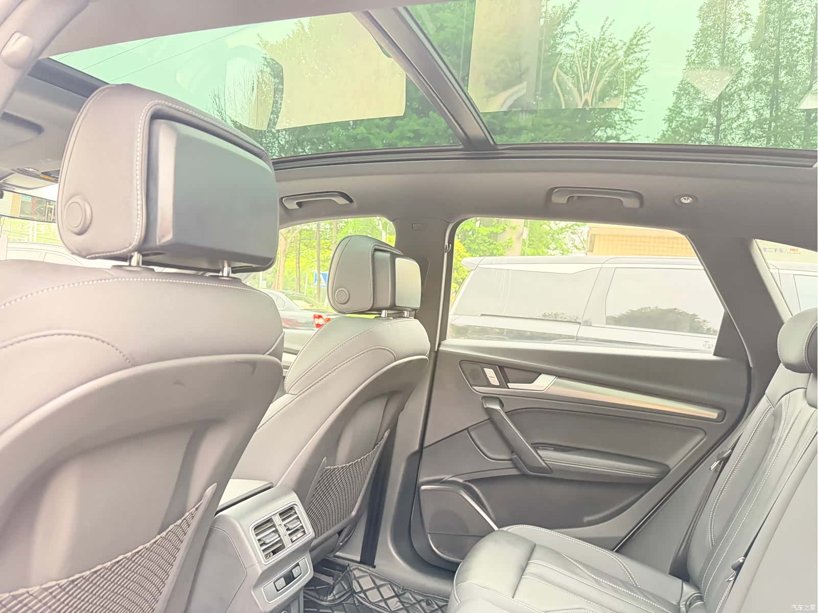 Audi Q5L, 2024 15