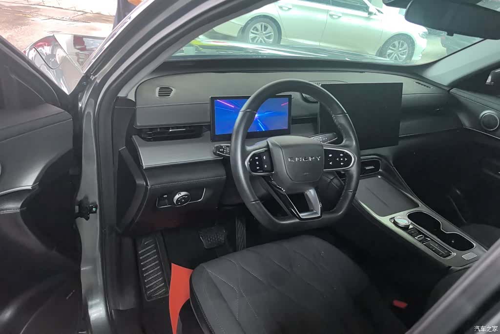 Chery Tiggo 8 Plus, 2025 11