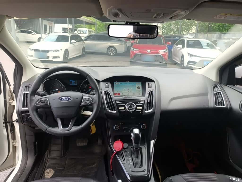 Ford Focus, 2017 10