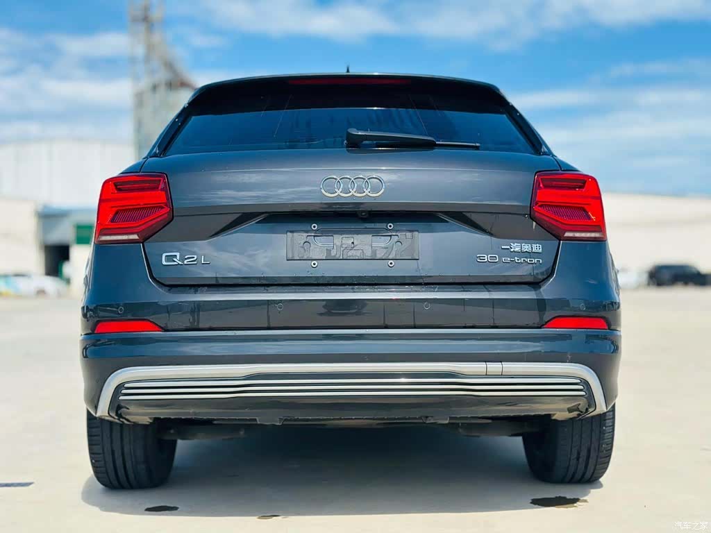 Audi e-tron, 2021 6
