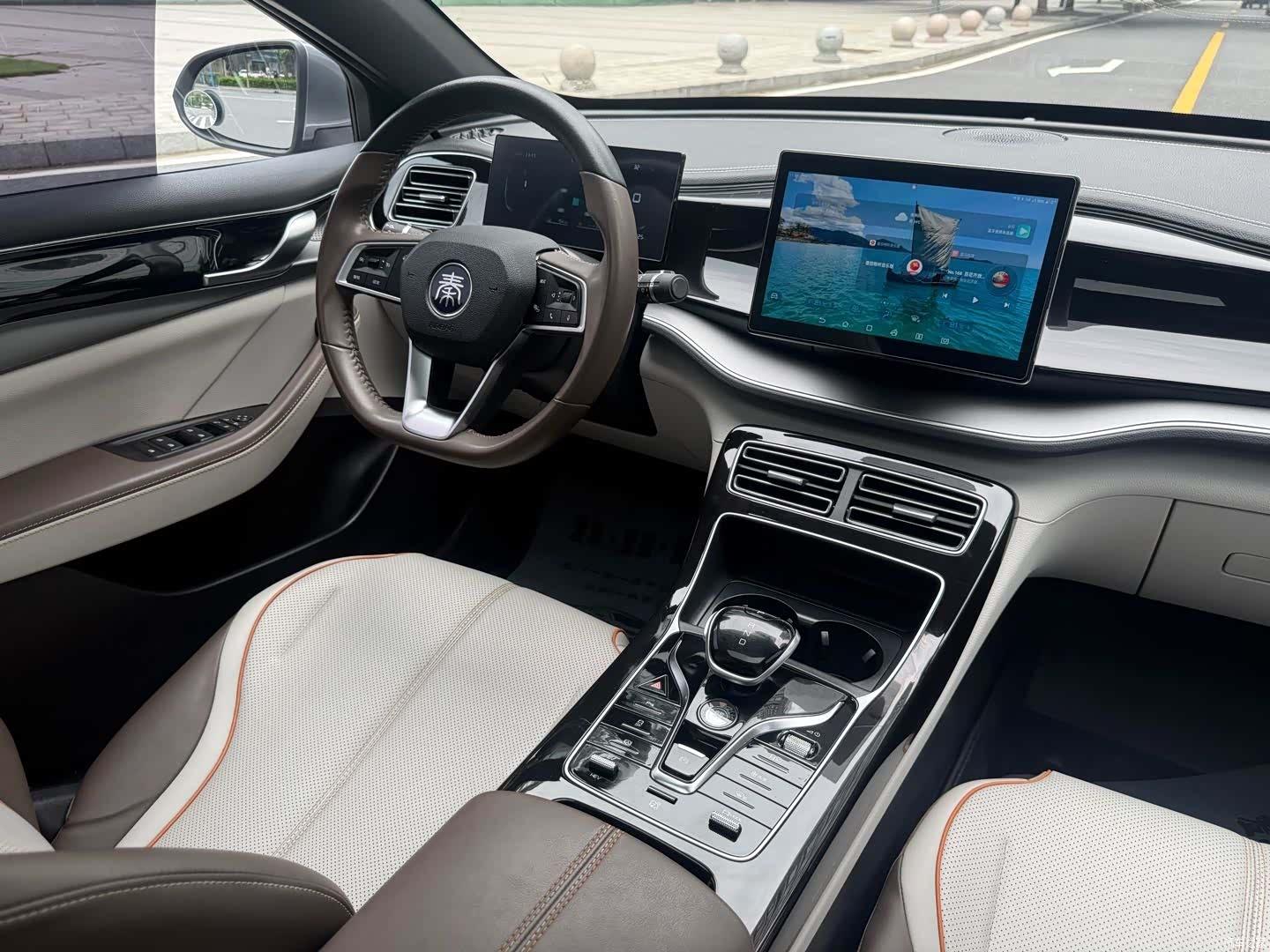 BYD Qin, 2023 13