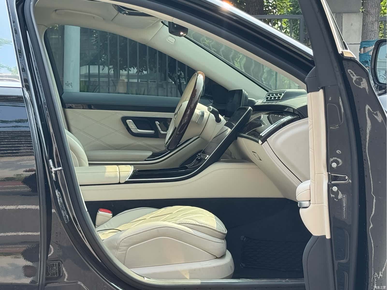 Maybach S-Class, 2021 10