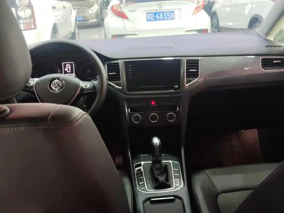 Volkswagen Golf*Jiayu