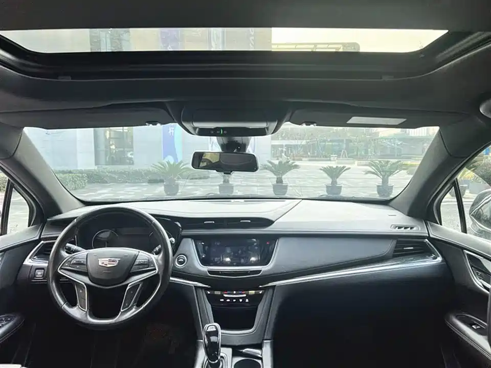 Cadillac XT5