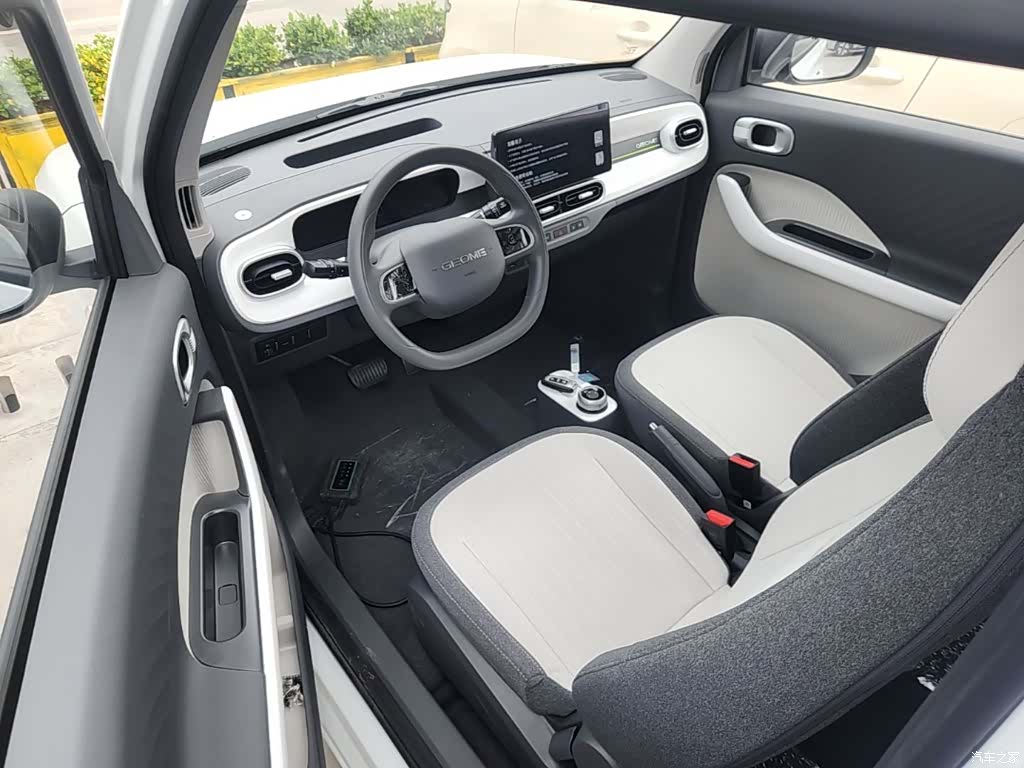 Geely Panda, 2026 16