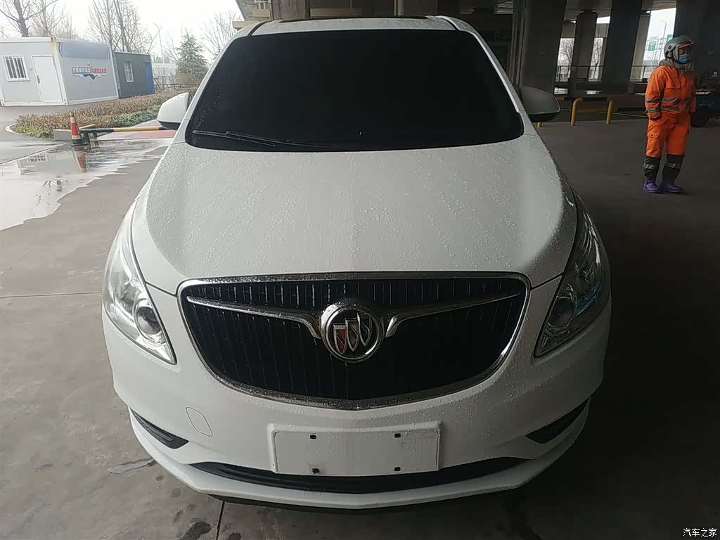 Buick GL8, 2020 3