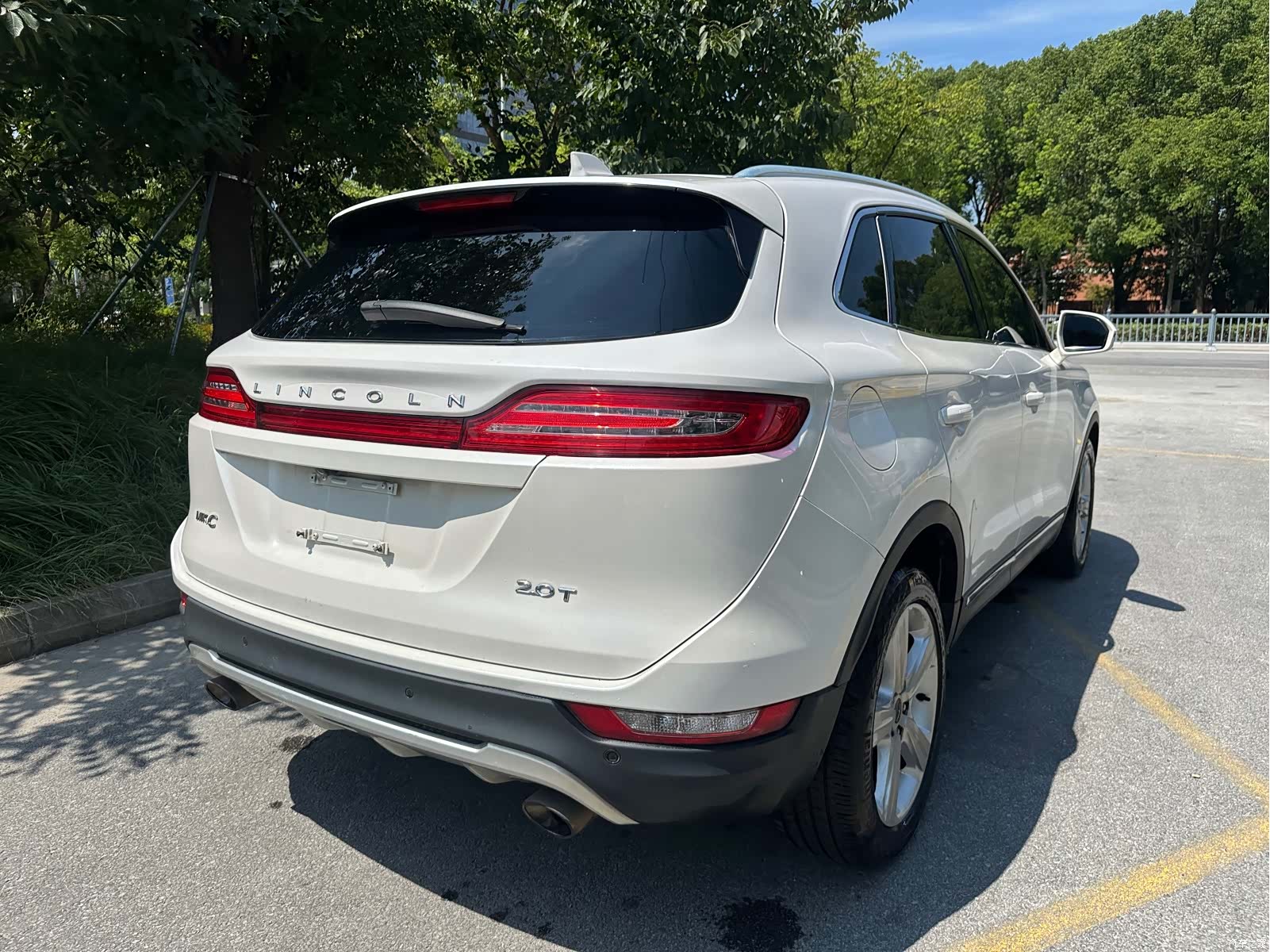Lincoln MKC, 2017 все фото
