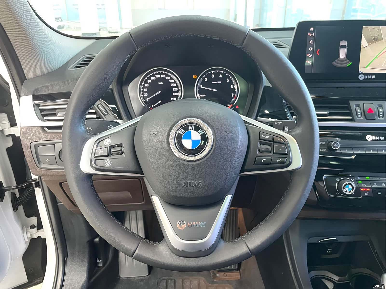BMW X1, 2023 8