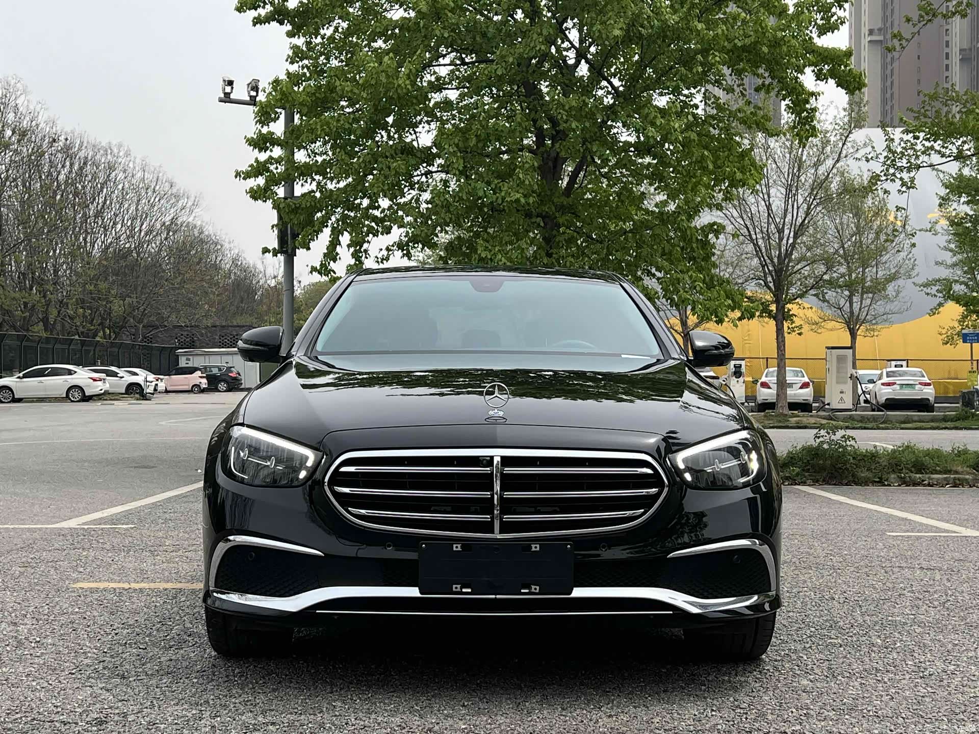 Mercedes-Benz E-Class, 2023 2