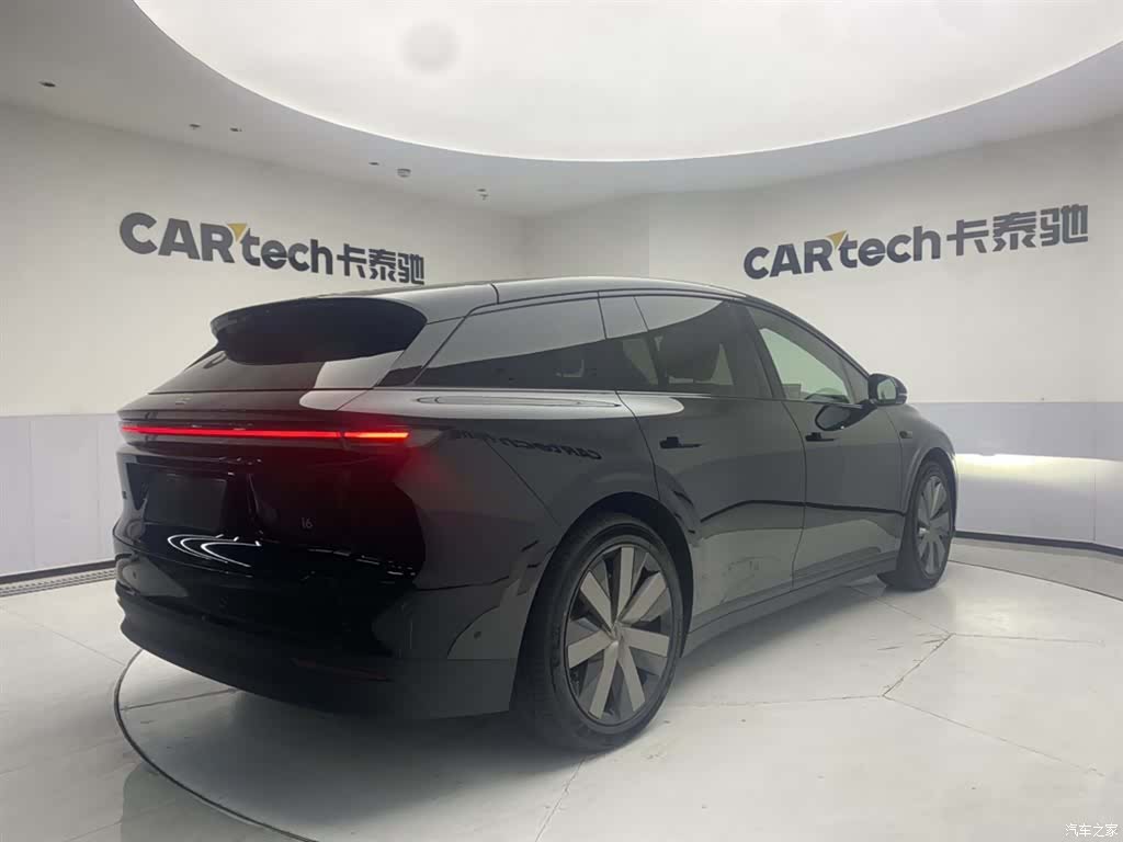Li Auto i6, 2026 все фото